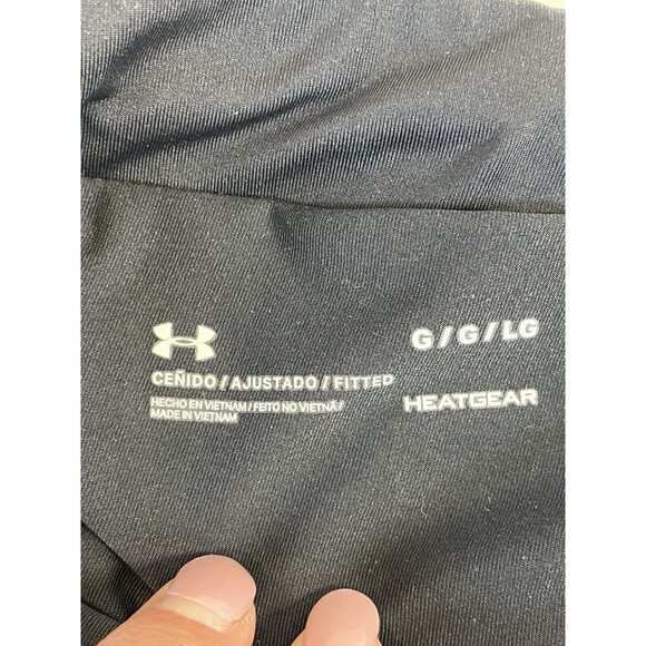 Under Armour Running Shorts. Black.Womens Sz Large Heat Gear. Loose Fit. Pockets - Picture 4 of 8